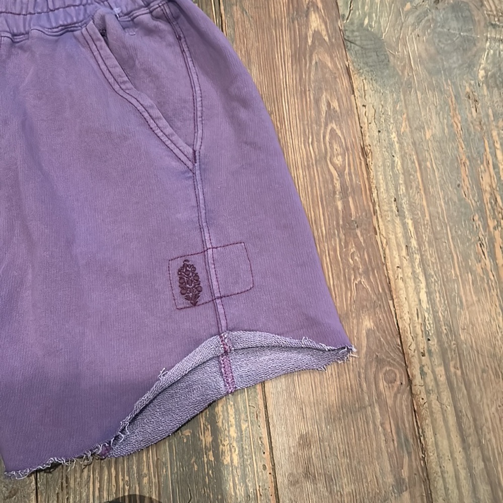 NWOT Free People Movement All star Sweat Shorts - super berry purple size small - Picture 5 of 7